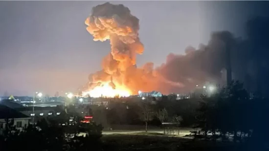 Ουκρανία: Αεροπορική επιδρομή της Ρωσίας προκάλεσε ζημιά σε θερμικό ηλεκτροπαραγωγικό σταθμό