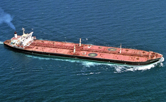 Ρωσικό τάνκερ στη Κάρυστο: Εφαρμόζονται αυστηρά μέτρα ασφάλειας για την προστασία του θαλάσσιου περιβάλλοντος