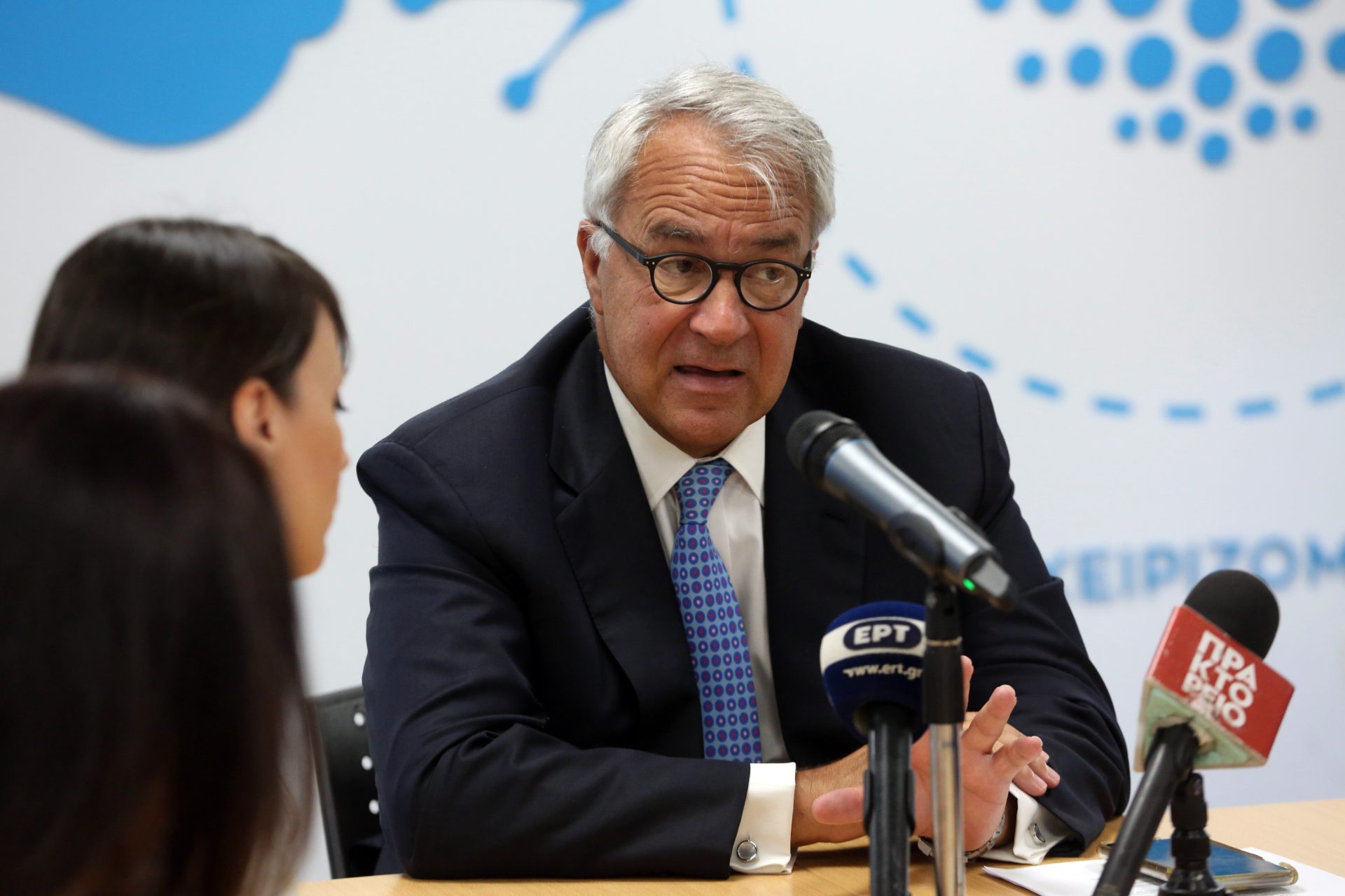 ΥΠΕΣ – ΚτΠ: Παρουσίασαν τη ψηφιακή κάρτα του δημοσίου υπαλλήλου