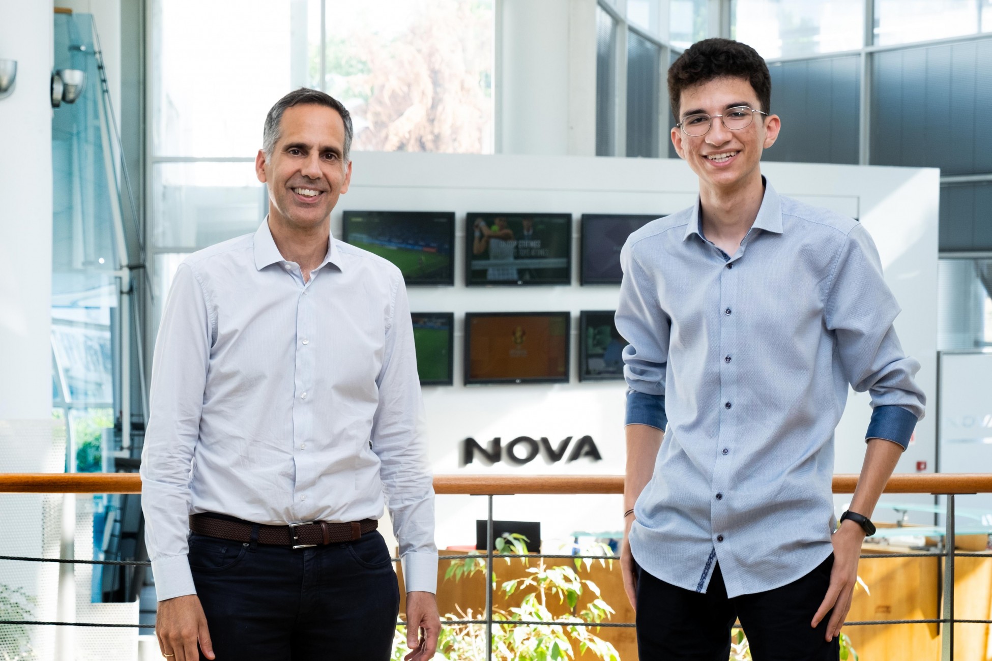 Η Nova – Wind στηρίζει τον αριστούχο μαθητή από το Ιράν