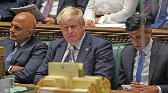 Βρετανία: Οι Εργατικοί θα καταθέσουν σήμερα πρόταση μομφής