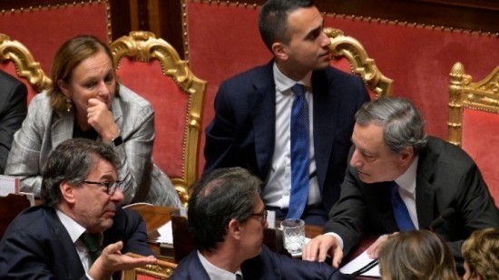 Eνα βήμα πριν την παραίτηση ο Ντράγκι – Προς πρόωρες εκλογές η Ιταλία