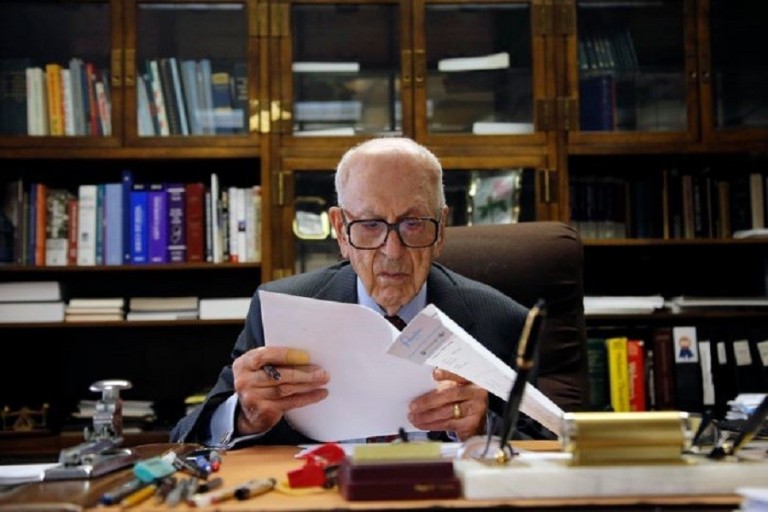 George Joseph: Τι δουλειά κάνει ο γηραιότερος billionaire του πλανήτη, ετών 100+ (pics)