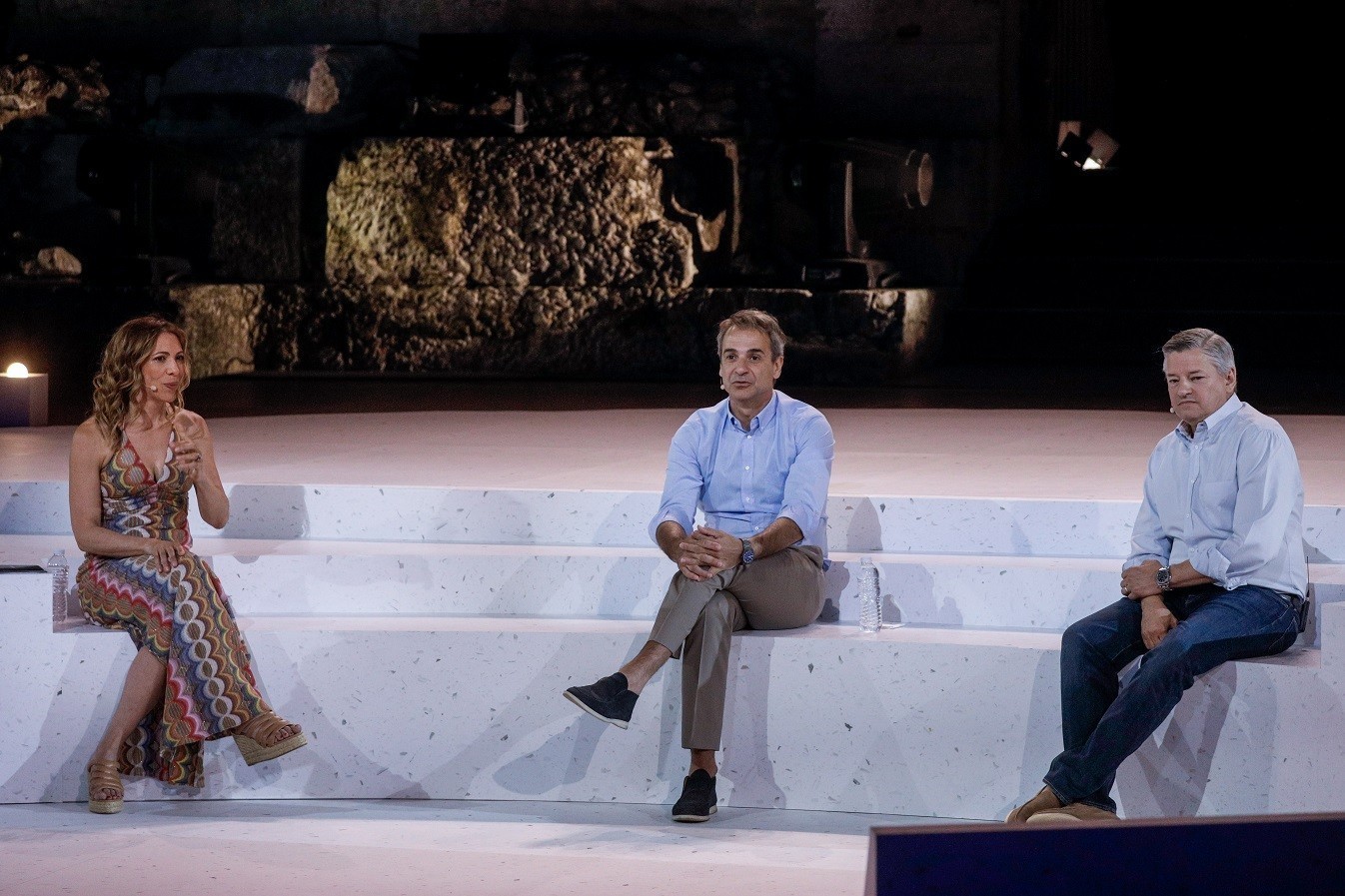 Μητσοτάκης με Co-CEO του Netflix: Πρέπει να κάνουμε τη συμμετοχή στη δημόσια σφαίρα πιο ελκυστική για τους νέους (pic)