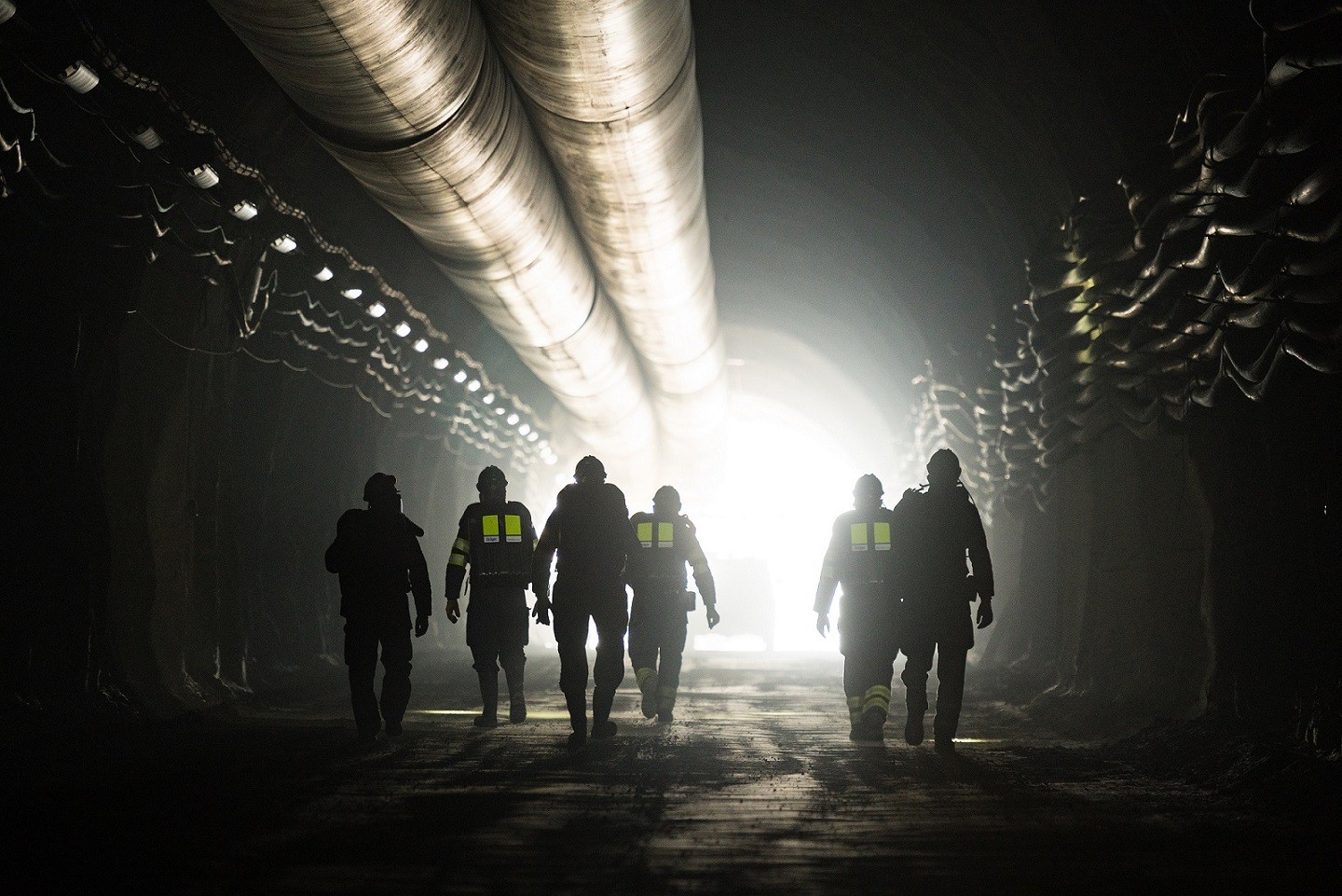 COSMOTE & Ελληνικός Χρυσός εγκατέστησαν το πρώτο Campus Network στην Ελλάδα 300μ. κάτω από το έδαφος (pics+vid)