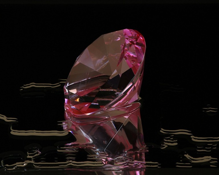 170 καράτια: Eντοπίστηκε το μεγαλύτερο ροζ διαμάντι τα τελευταία 300 χρόνια