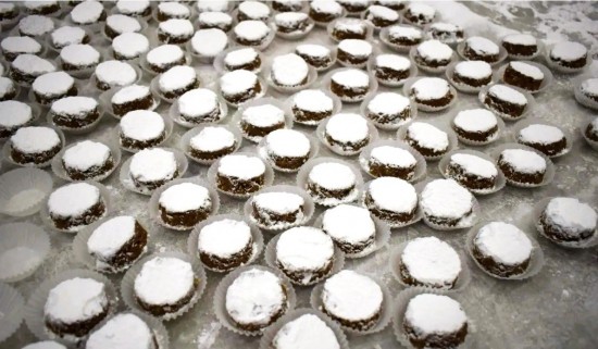 Πόρος: Tα κορυφαία ζαχαροπλαστεία και η γλυκιά ιστορία τους