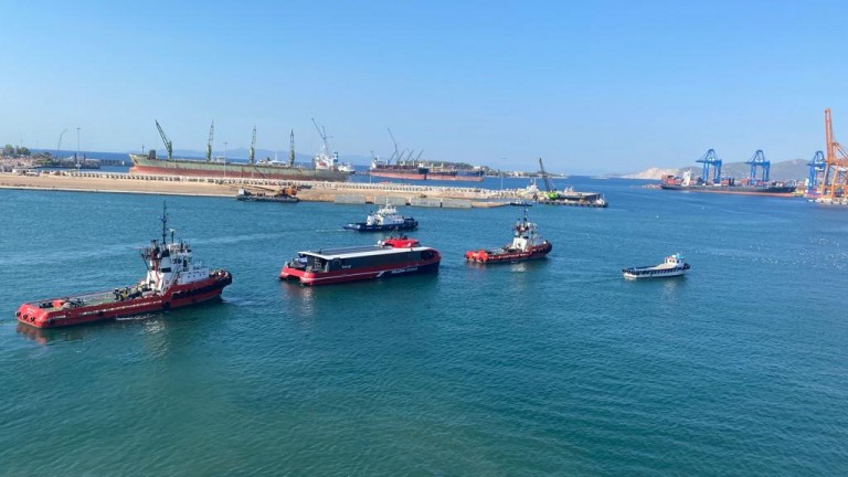 Πήραν θέση στο λιμάνι του Πειραιά τα τρία ταχύπλοα του Ομίλου Attica (pics)