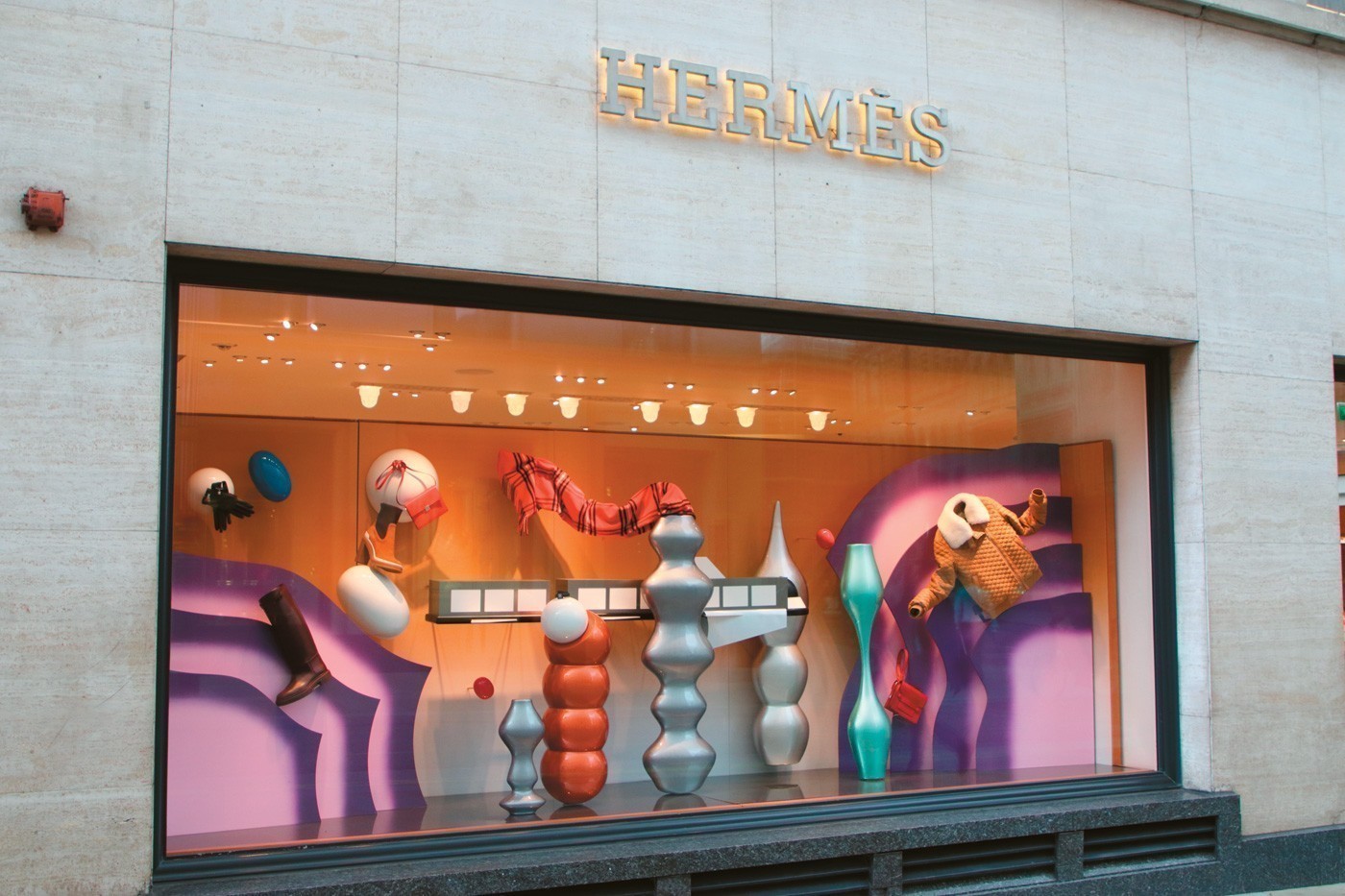 HERMES: Οι ελληνικές «ρίζες» και οι «χρυσές» business για το σύμβολο του απόλυτου luxury (pics)