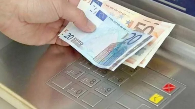 Ειδικό εποχικό βοήθημα ΔΥΠΑ: Πότε λήγει η προθεσμία για αιτήσεις – Ποιο το ύψος του