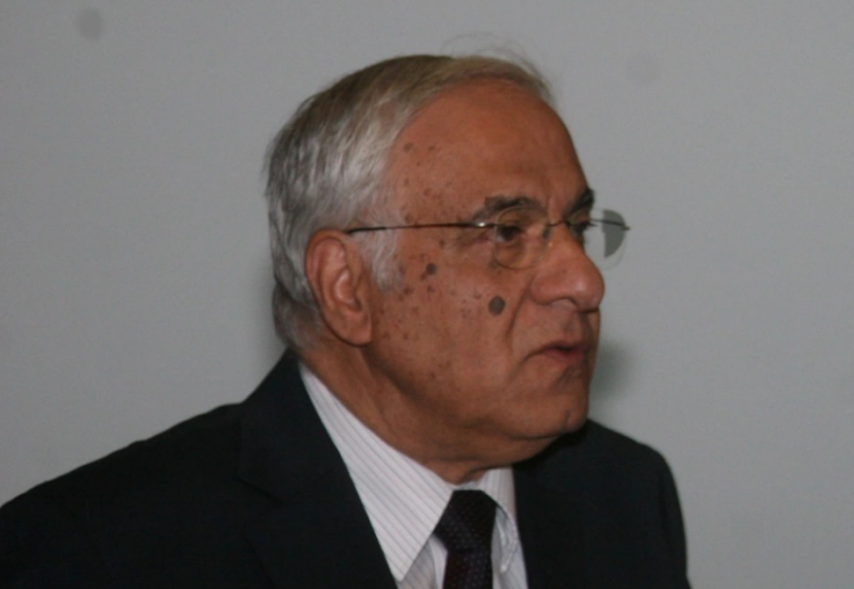 Πέθανε σε ηλικία 79 ετών ο αστροφυσικός Διονύσης Σιμόπουλος