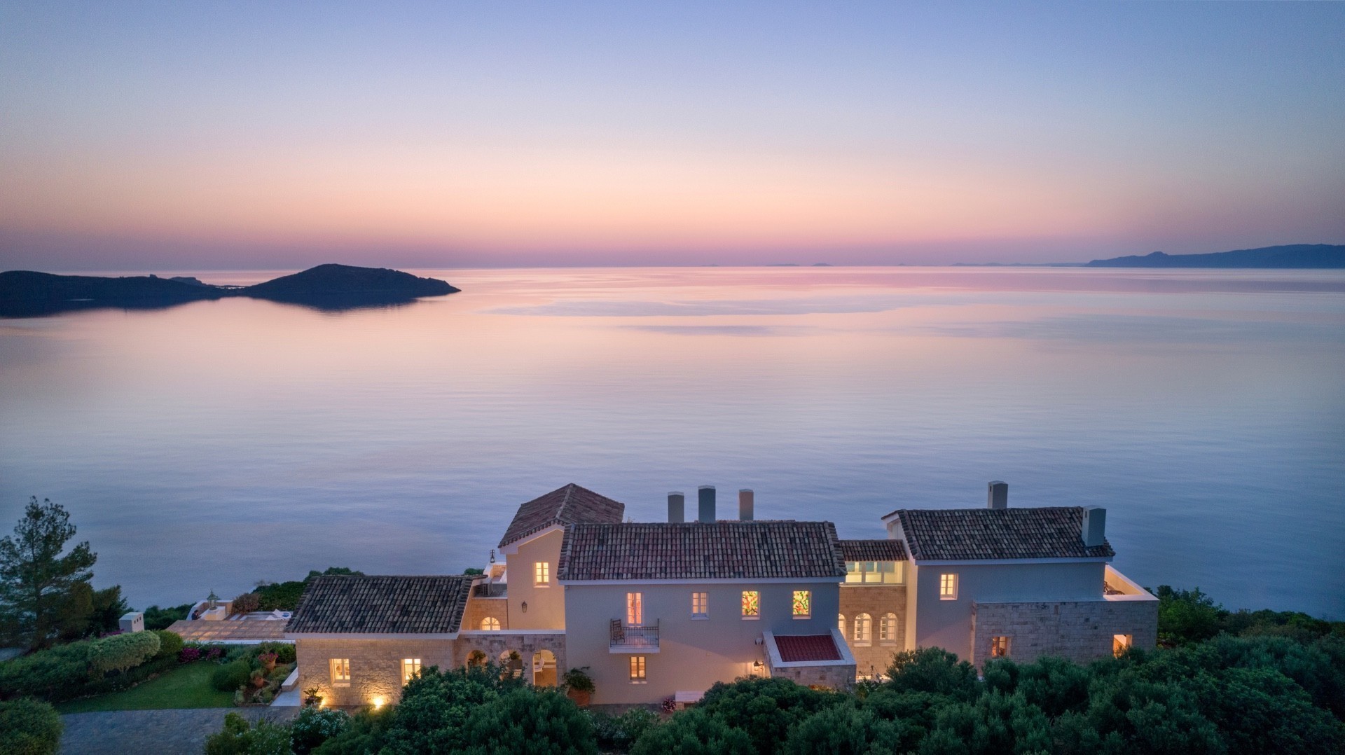 Χρονιά ρεκόρ για τα πολυτελή ακίνητα στην ελληνική αγορά (pics)