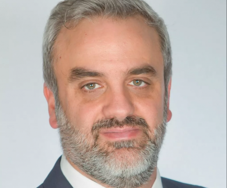 Κωνσταντίνος Μαχαίρας: «Το Νηολόγιο της Νήσου του Μαν έχει μακρά σχέση με την ελληνική πλοιοκτησία»