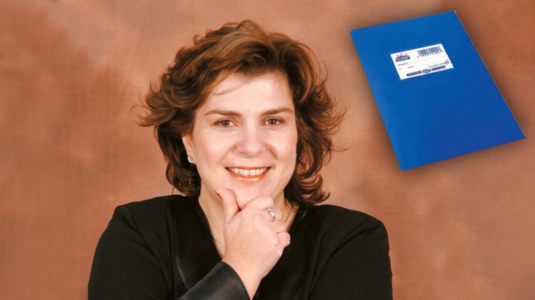 Πόπη Σκαγιά (SKAG): Από το μπλε τετράδιο «Super Διεθνές», στην νέα εποχή της SKAG