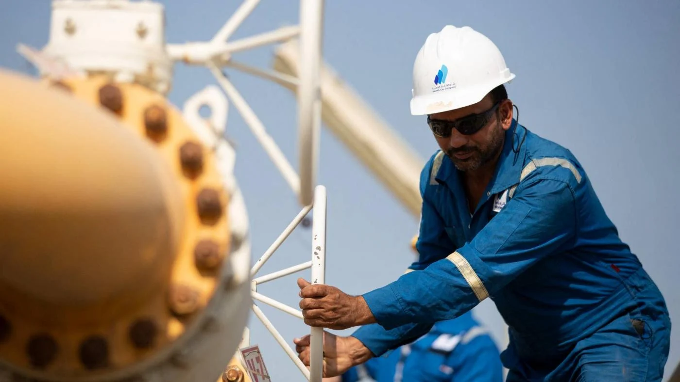 Πετρέλαιο από τη Ρωσία αγοράζει η Μιανμάρ – Θα πληρώνει σε ρούβλια