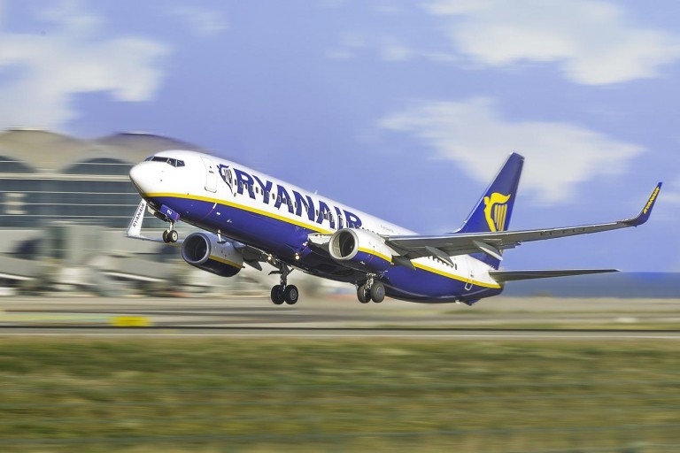 H Ryanair θέλει να αποκτήσει 200 νέα Boeing 737 MAX