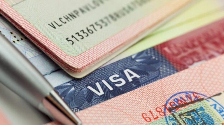 Golden Visa: «Ταφόπλακα» ή επενδυτικό «τέχνασμα» η αύξηση του ορίου επένδυσης στις €500.000 (πίνακες)