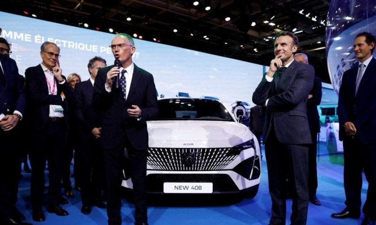 Ταβάρες (Stellantis): Καλεί την ΕΕ να ξανασκεφτεί την απαγόρευση στα αυτοκίνητα με θερμικούς κινητήρες από το 2035