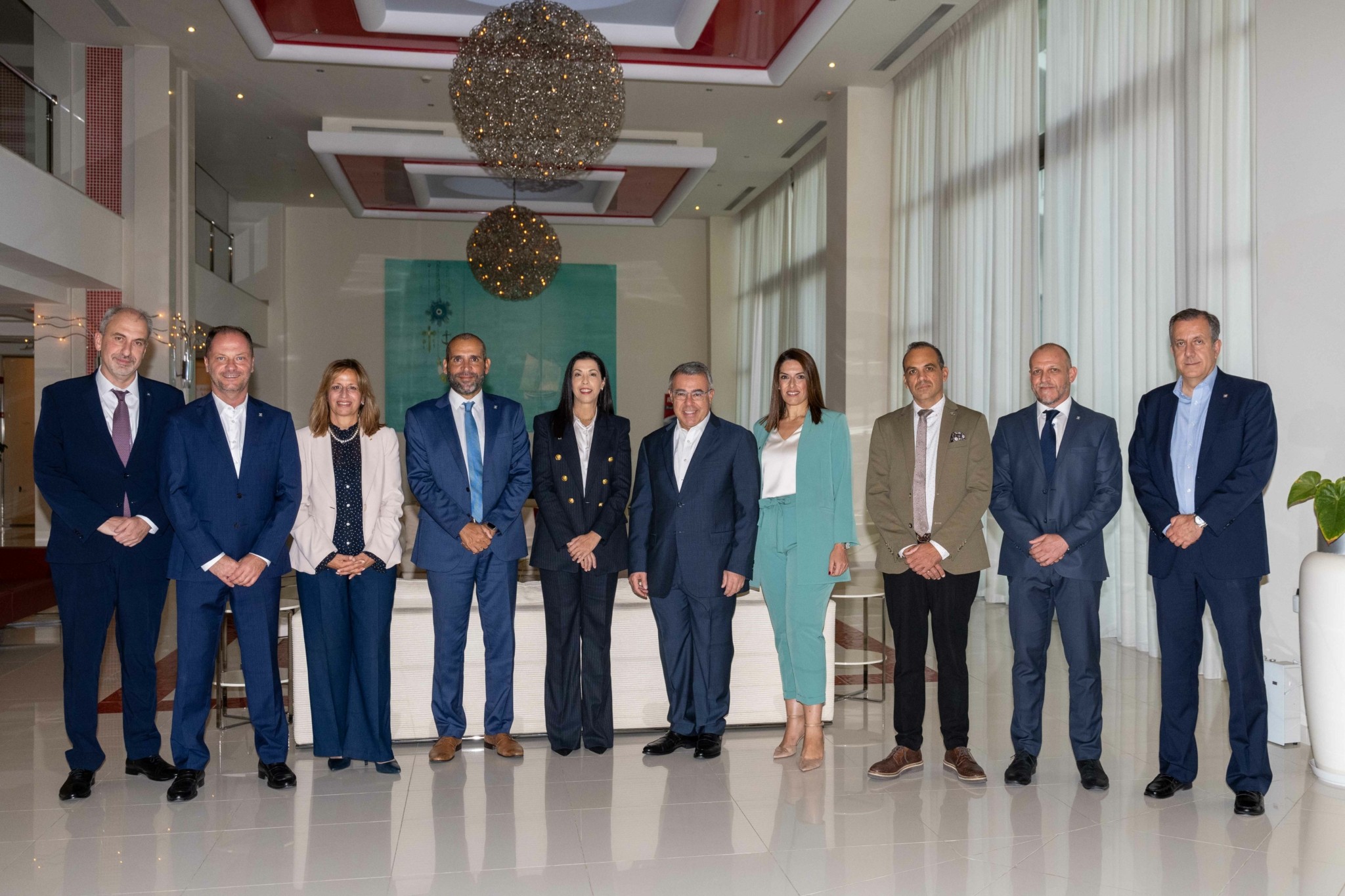 Alpha Bank: Aποτελεί τον κύριο τραπεζικό εταίρο για το 40% μεσαίων και μεγάλων επιχειρήσεων στη Ρόδο