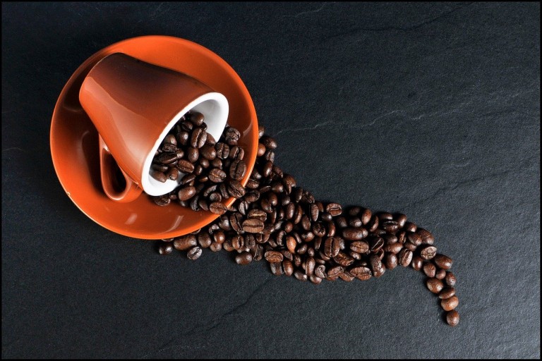 Είδος «πολυτελείας» ο καφές: Άλμα 16,9% στην τιμή του – Ανατιμήσεις και σε άλλα προϊόντα