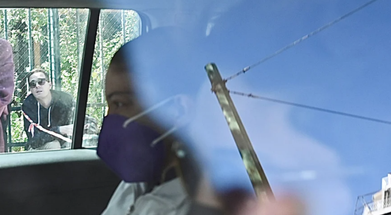 Βιασμός στον Κολωνό: Έφτασε στον ανακριτή η μητέρα της 12χρονης