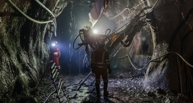 Imerys Βωξίτες: Αναστολή μετά το εργατικό δυστύχημα σε μεταλλείο στη Φωκίδα