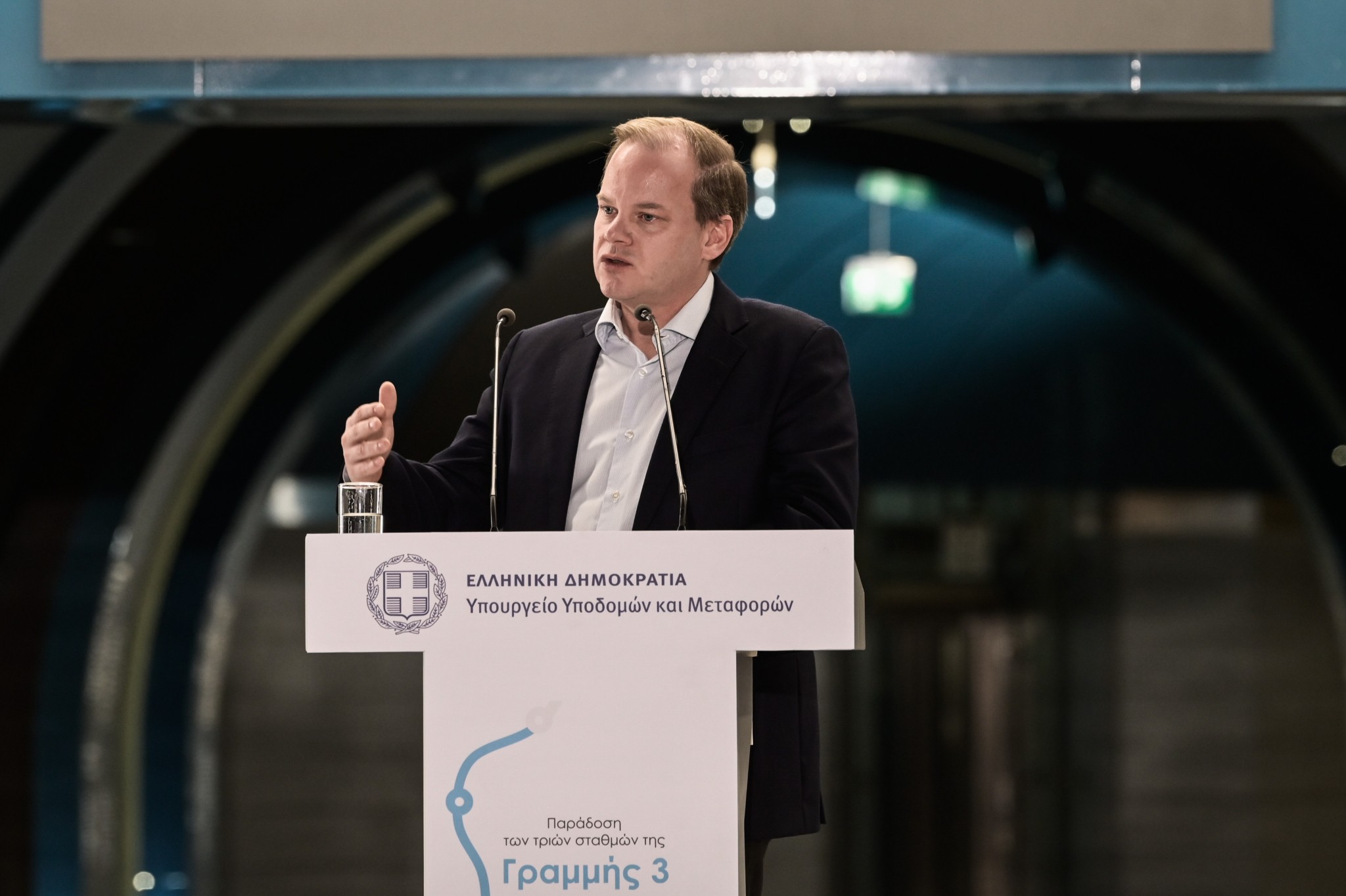 Καραμανλής: Στόχος η ενίσχυση των Μέσων Μαζικής Μεταφοράς – Με το μετρό ο Πειραιάς γίνεται μία πιο ανθρώπινη πόλη (vid)