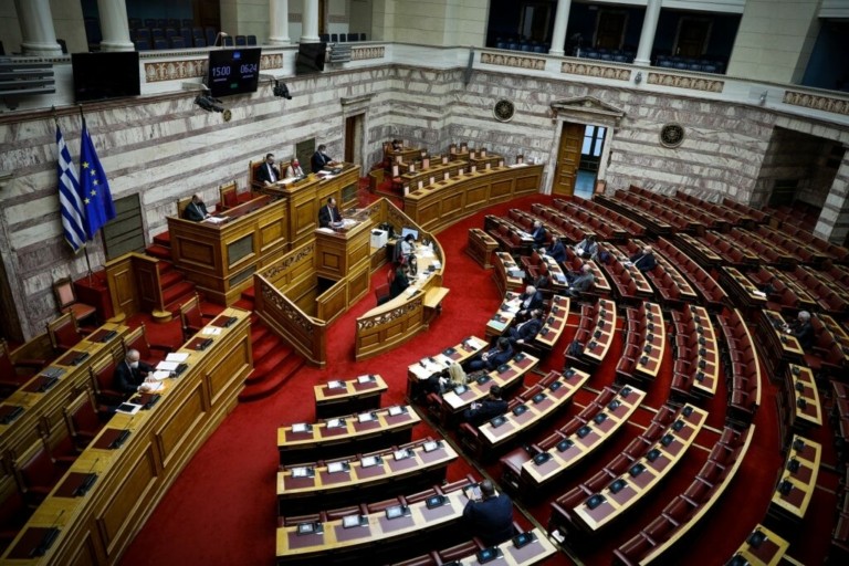 Βουλή: Υπερψηφίστηκε το νομοσχέδιο του ΥπΑΑΤ για το ενιαίο ρυθμιστικό πλαίσιο λειτουργίας του ΕΛΓΟ Δήμητρα