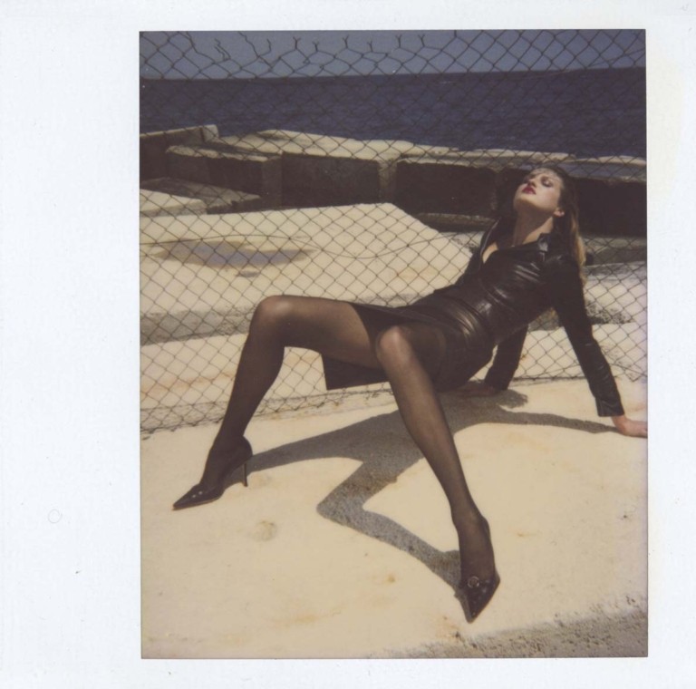 O Helmut Newton και το έπος της διαφημιστικής φωτογραφίας του