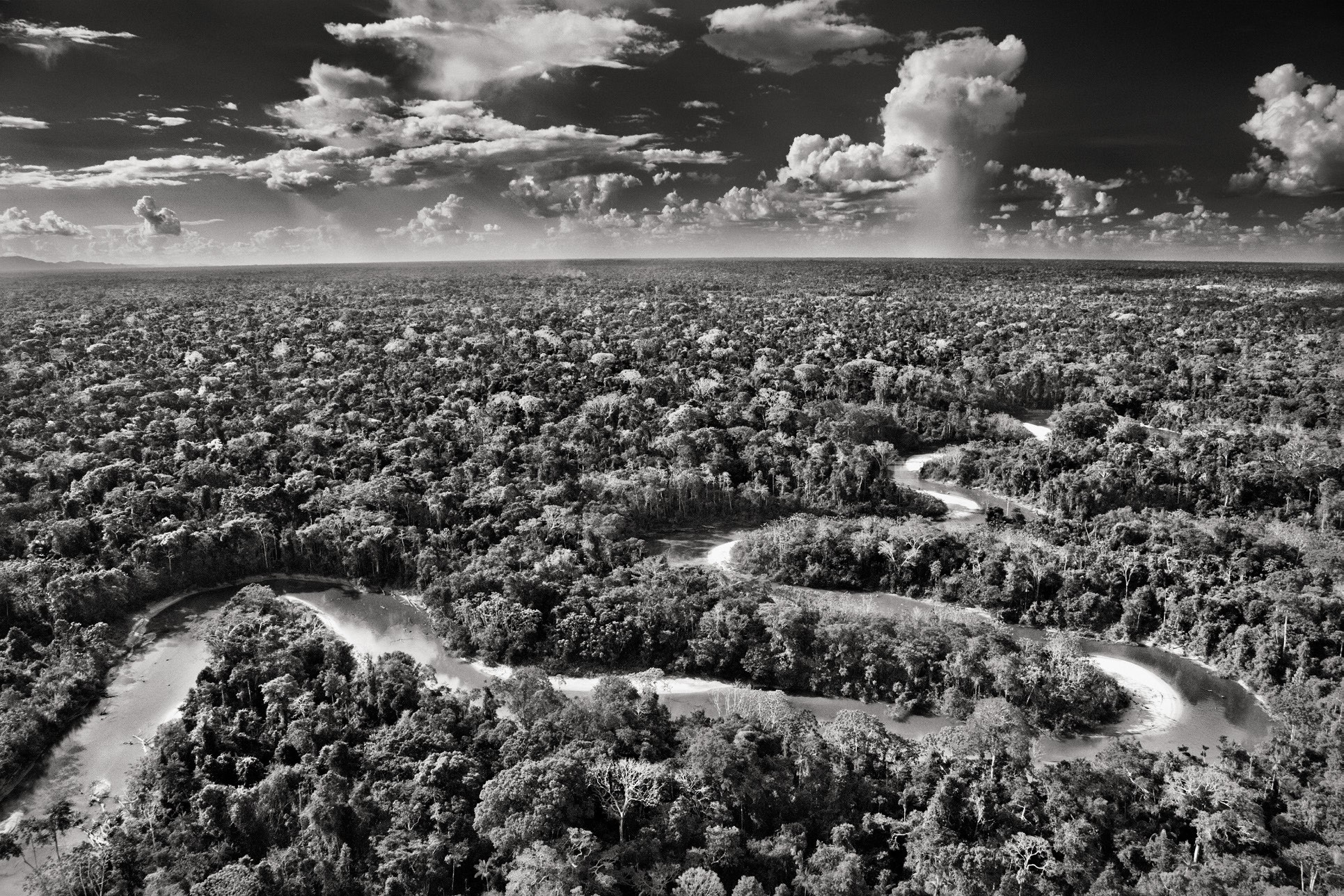 Το μοναδικό ντοκουμέντο στο δάσος του Αμαζονίου από τον παγκόσμιο γκουρού της φωτογραφίας