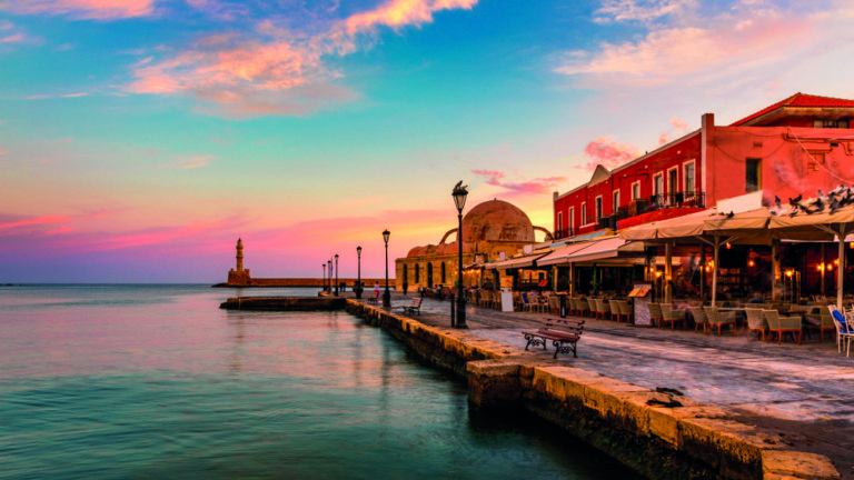 Κρουαζιερόπλοια: Συνεχίζονται οι αφίξεις στο λιμάνι της Σούδας