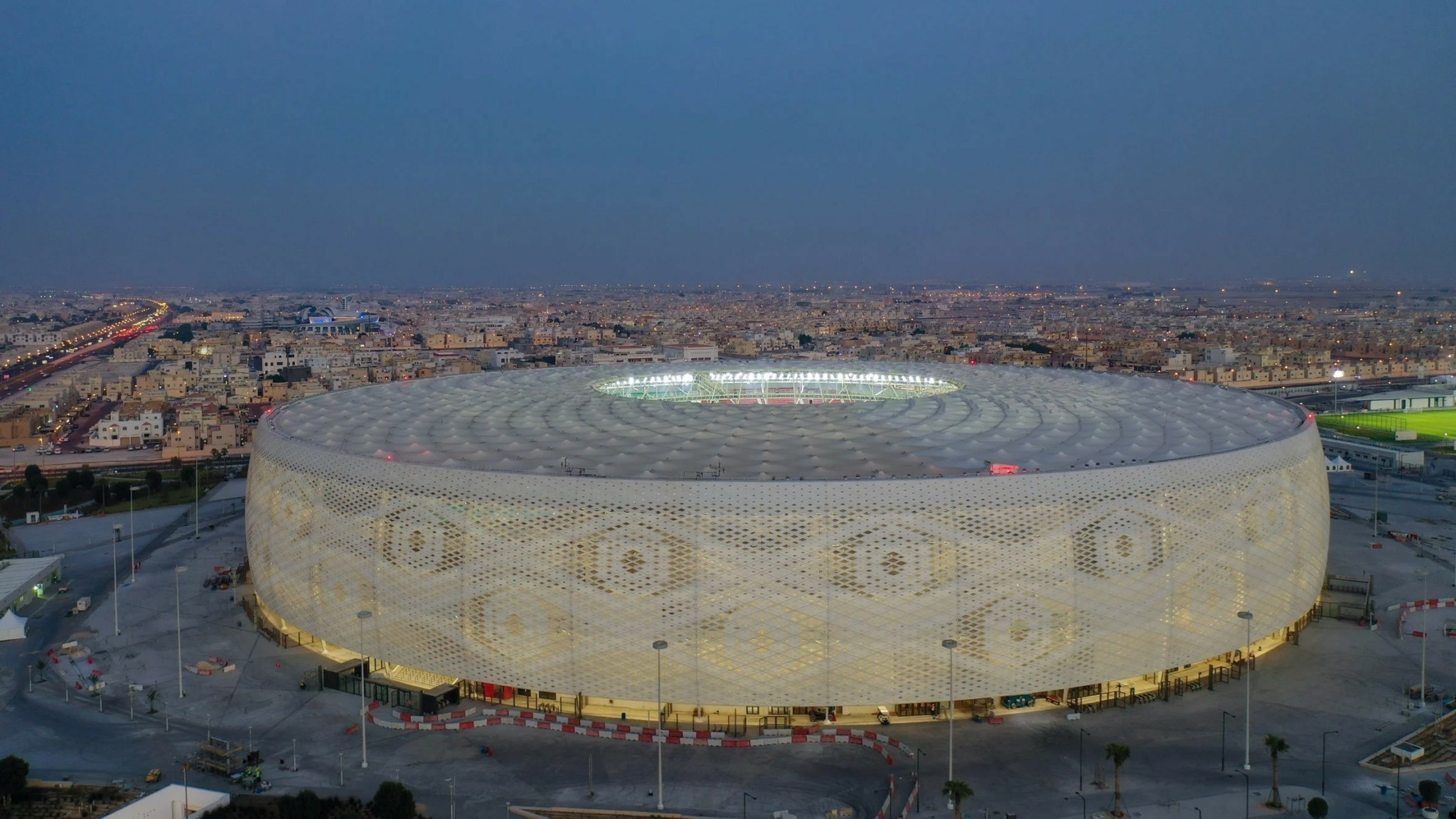 Αυτά είναι τα 8 εντυπωσιακά γήπεδα του Μουντιάλ στο Κατάρ