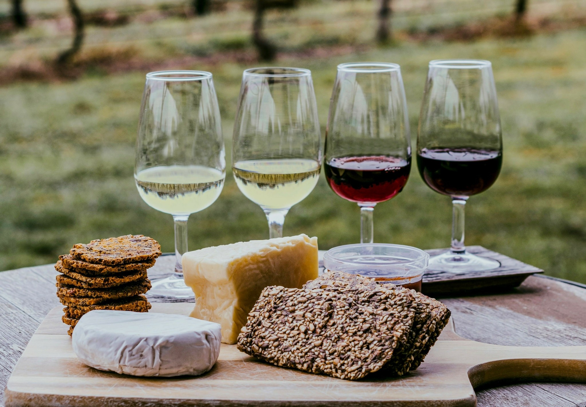 Είναι η Κεφαλονιά ο πιο δυναμικός αμπελώνας της Ελλάδας; 7 κρασιά που συναρπάζουν