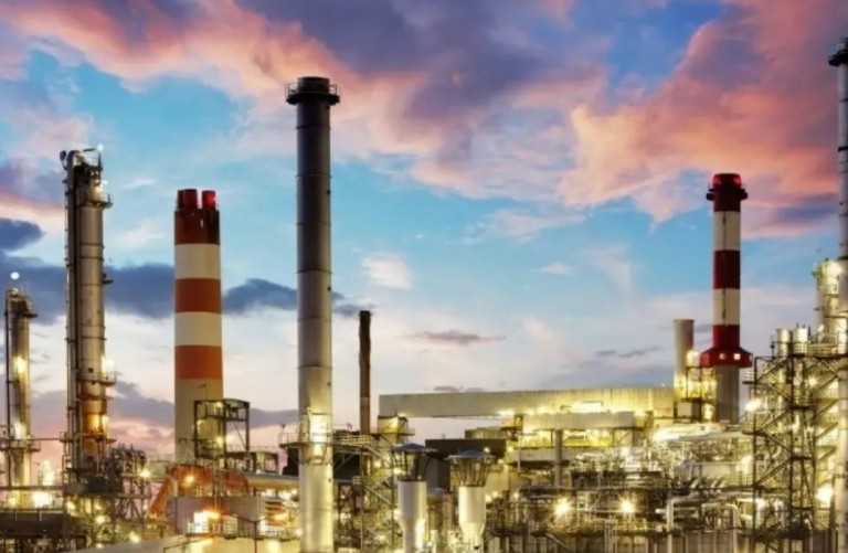 Ενεργειακή κρίση: Ιστορικό ρεκόρ στα κέρδη κατέγραψαν οι πετρελαϊκές εταιρείες