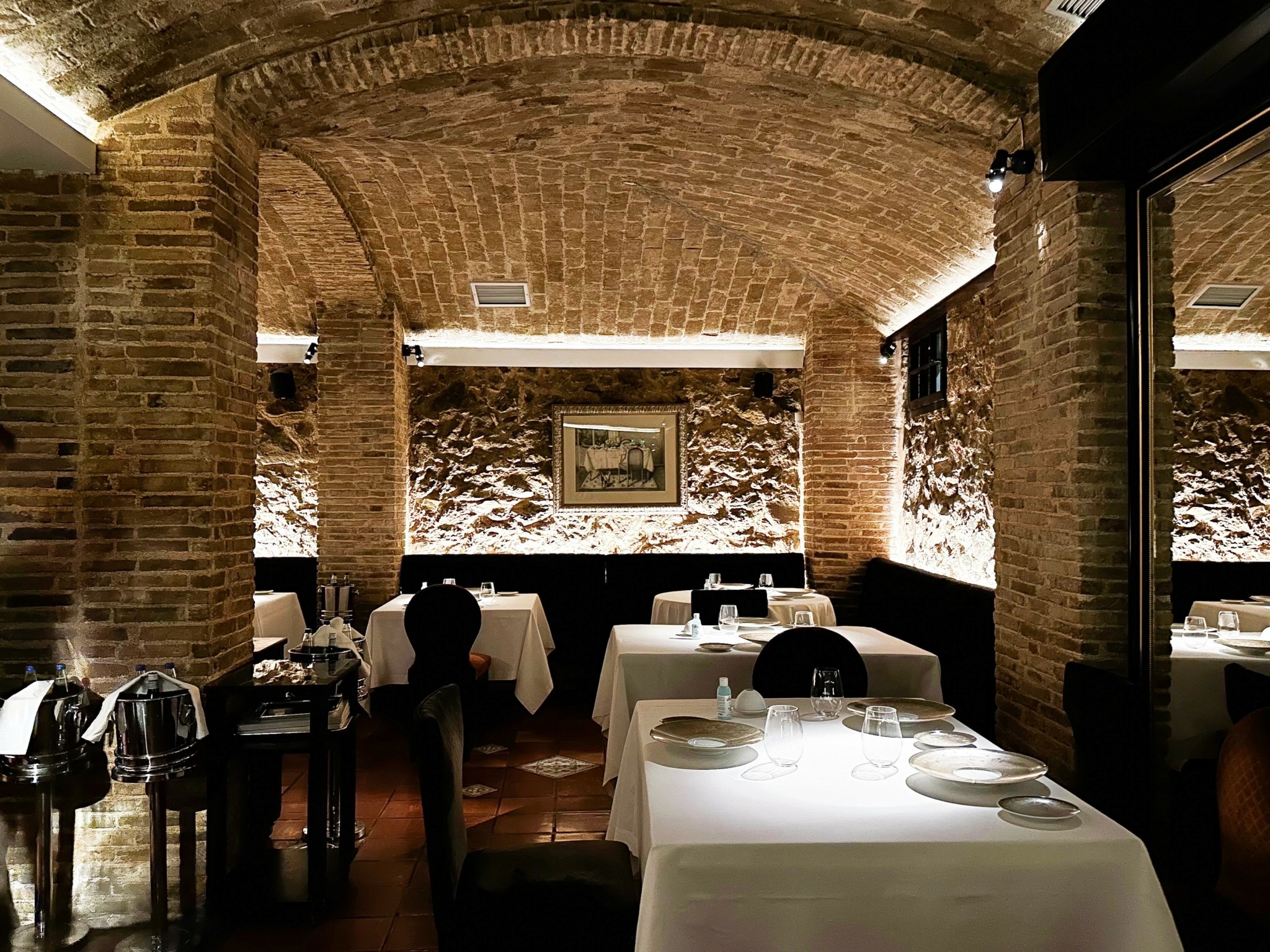 Ολα όσα συμβαίνουν στην κουζίνα της θρυλικής Σπονδής