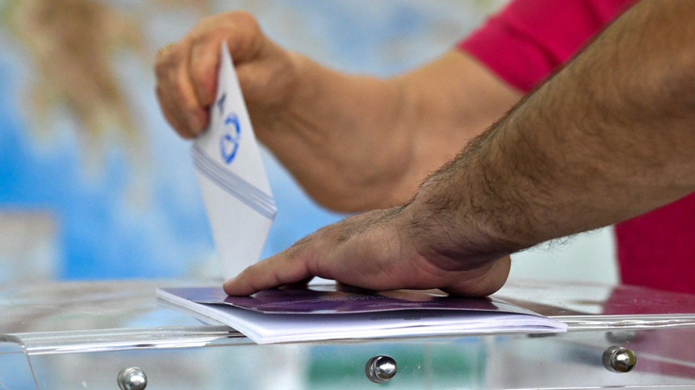 Εκλογές 2023: Ο οδικός χάρτης για την κάλπη της 21ης Μαΐου – Πού ψηφίζω, πόσους σταυρούς βάζω