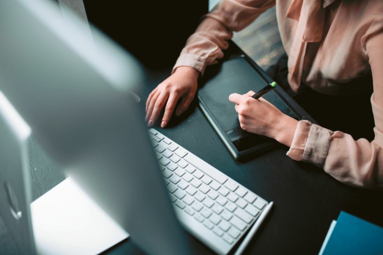 Βασικός μισθός 2026: Προς αύξηση κατά 50 ευρώ από 1η Απριλίου – Πώς θα επηρεάσει καθαρές αποδοχές και φορολογία | Ειδήσεις για την Οικονομία