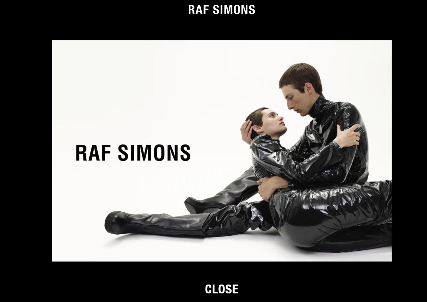 Tίτλοι τέλους για τον οίκο μόδας Ραφ Σίμονς μετά από σχεδόν τρεις δεκαετίες – Η ανακοίνωση στο Instagram