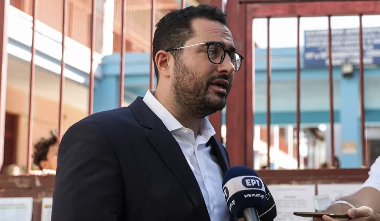 Σπυρόπουλος (ΠΑΣΟΚ – ΚΙΝΑΛ): «Κάποιοι κερδοσκοπούν, ενώ ο ελληνικός λαός επιδοτεί τα κέρδη τους»