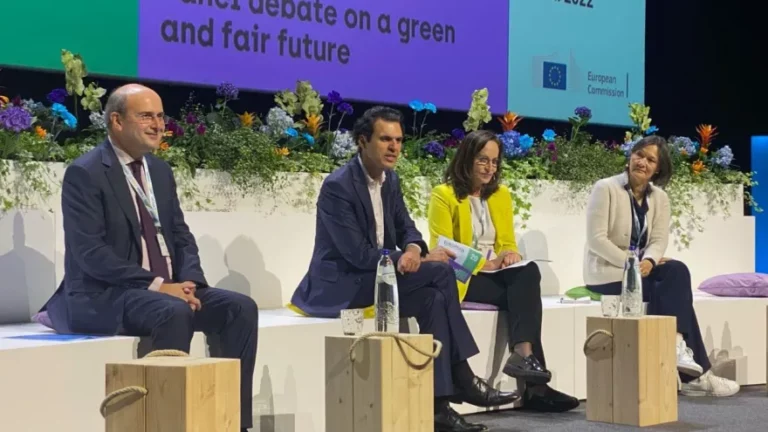 Χατζηδάκης: Δεν ανατράπηκε ο σχεδιασμός μας για την πράσινη μετάβαση λόγω της γεωπολιτικής κρίσης