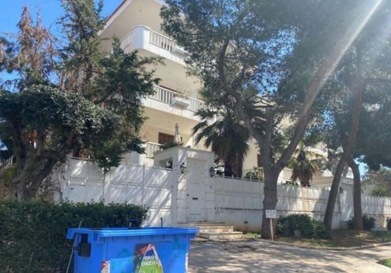 Πλειστηριασμοί: Στα αζήτητα έμεινε το συγκρότημα της πτωχευμένης Χ.Κ. Τεγόπουλος στο Κορωπί (pics)