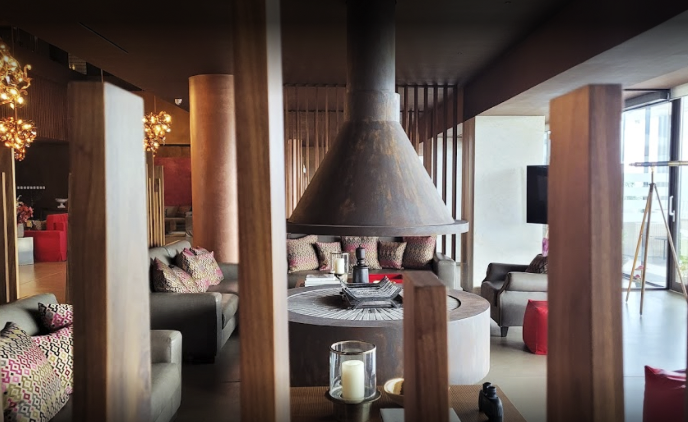 9 υπέροχες σουΐτες, μιάμιση ώρα από την Αθήνα, για μια κορυφαία οινική εμπειρία