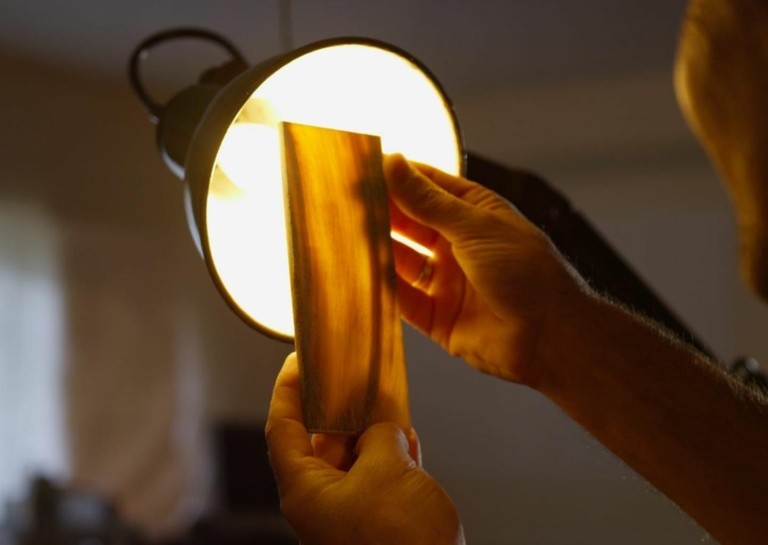 Tα πιο περιζήτητα γυαλιά οράσεως στον κόσμο είναι χειροποίητα από κέρατο βούβαλου