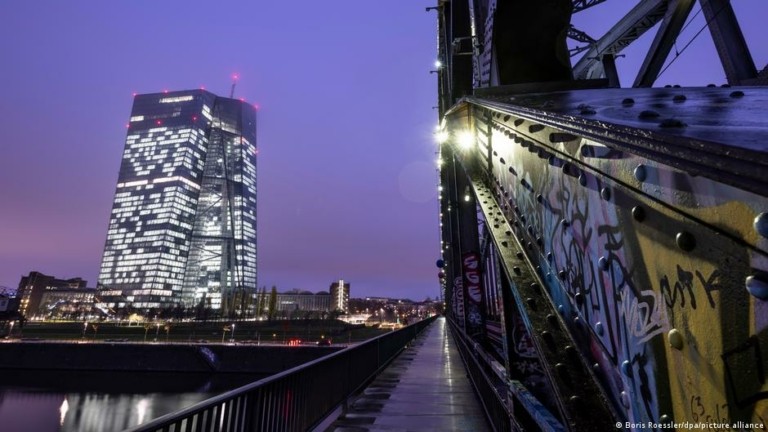 EKT: Το επιτόκιό της στο υψηλότερο επίπεδο από το 2008