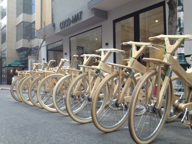 Coco-Mat.Bike: Ποια είναι η εταιρεία που φτιάχνει τα ξύλινα ποδήλατα του Ευμορφίδη (pics)