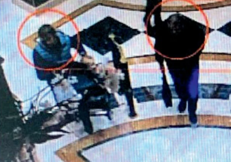 Qatargate: Φωτογραφίες ντοκουμέντο -Τζιόρτζι και Παντσέρι κουβαλούν βαλίτσες με χρήματα