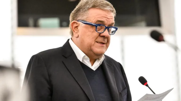 La Repubblica: Ποιους «δίνει» για το Qatargate ο Παντσέρι