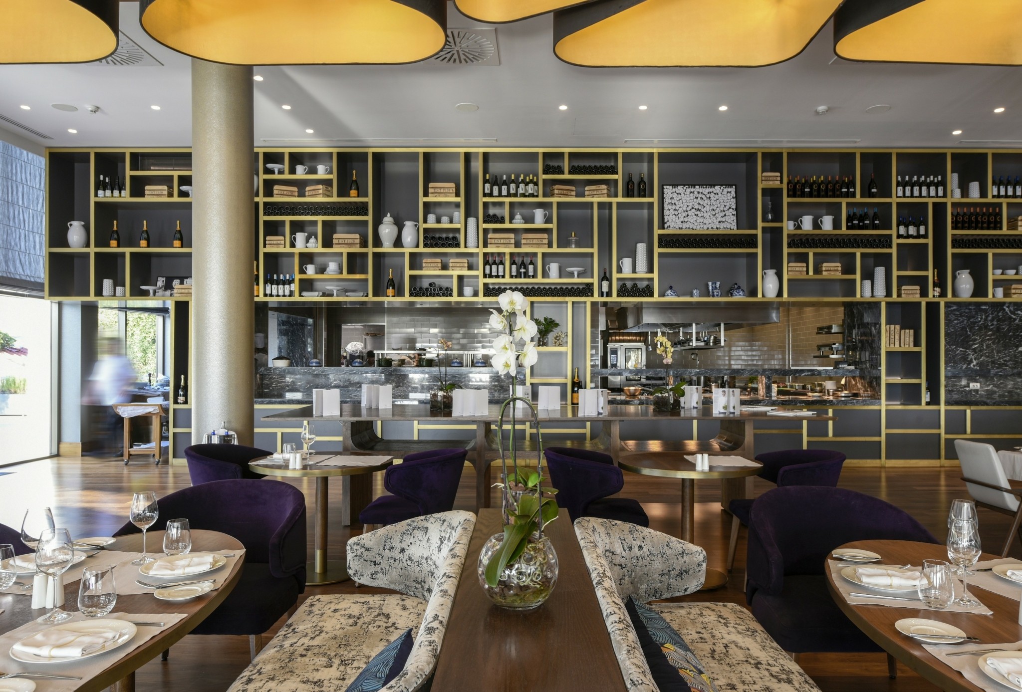 Πώς είναι να μένεις διαδοχικά σε 5 κορυφαία ξενοδοχεία της Θεσσαλονίκης – Αυτή είναι η εμπειρία