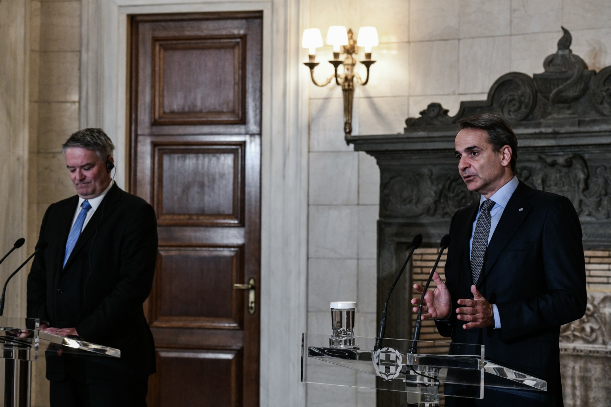 Μητσοτάκης για έκθεση ΟΟΣΑ: Απέχουμε ένα μόνο βήμα από την ανάκτηση της επενδυτικής βαθμίδας (vid) (upd)