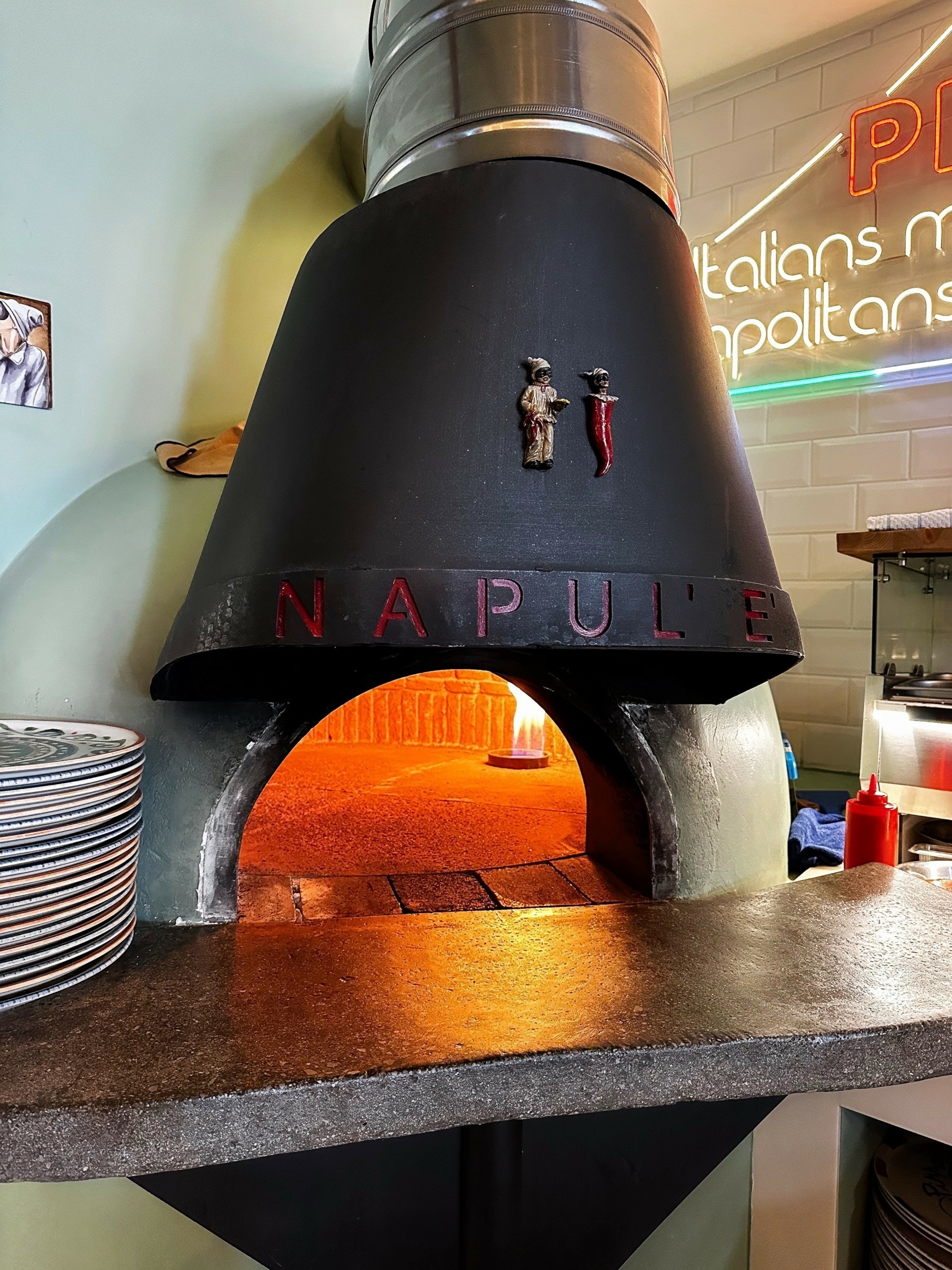 Γιατί το Napul’è είναι το κορυφαίο ιταλικό εστιατόριο στην Αθήνα